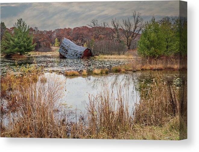 Barn Canvas Print featuring the photograph Sinking Barn #4 by Patti Deters