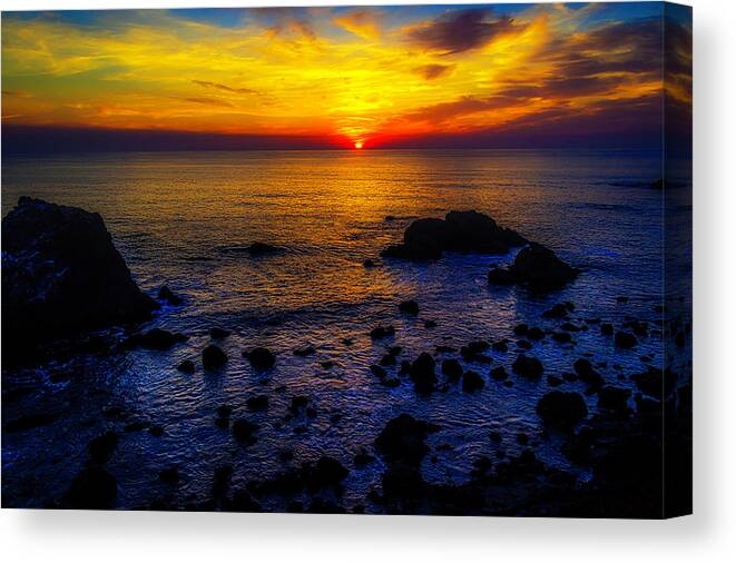 Pacific Canvas Print featuring the photograph Sonoma Coast Sunset by Garry Gay