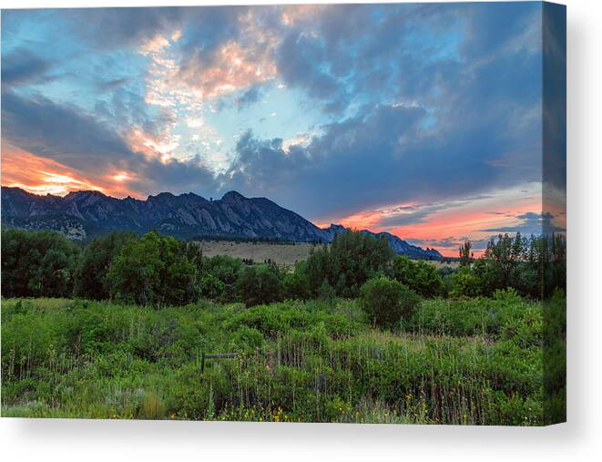 Boulder Canvas Print featuring the photograph South Boulder Sunset Vista by Lorraine Baum