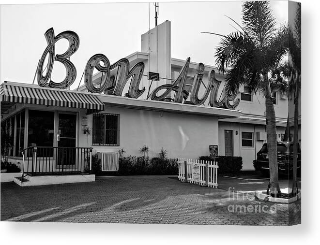Florida Canvas Print featuring the photograph Stay at the Bon - Aire by Lenore Locken