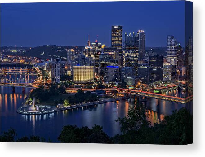 Pittsburgh Canvas Print featuring the photograph Steel City Glow by Rick Berk