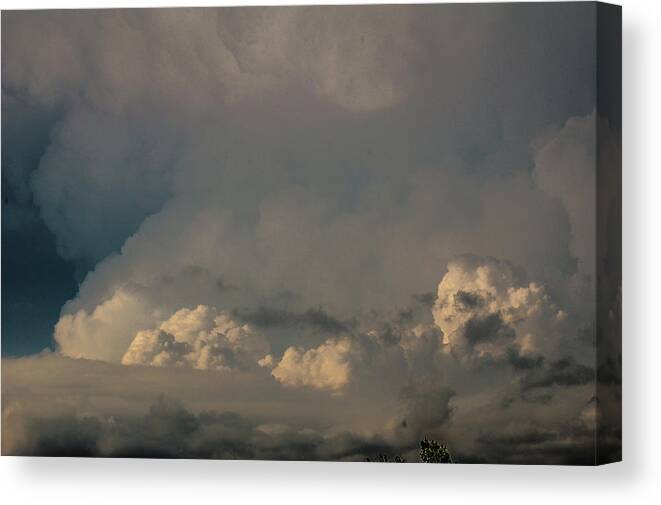 Nebraskasc Canvas Print featuring the photograph Strong Nebraska Thunderstorms 008 by NebraskaSC