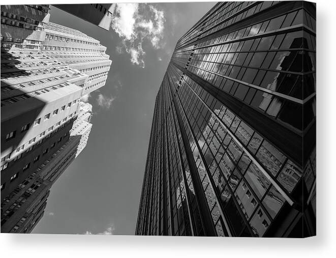 City Canvas Print featuring the photograph Structures Of NYC- BW 13 by Jonathan Nguyen