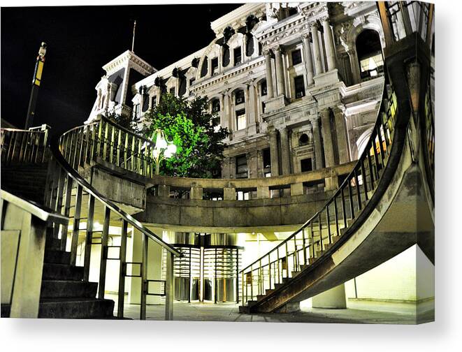 Subway Canvas Print featuring the photograph Subway City Hall by Andrew Dinh