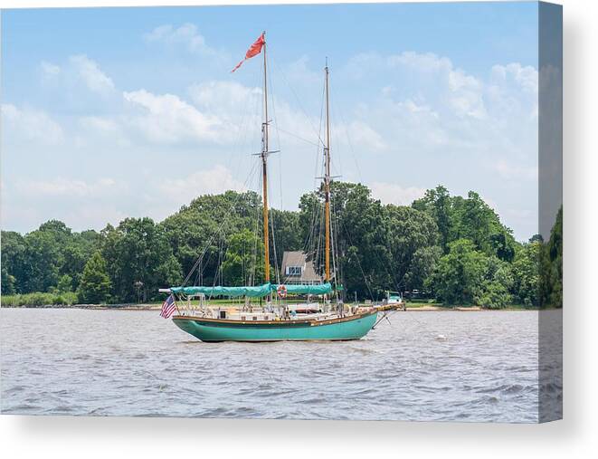 Landscape Canvas Print featuring the photograph Sultana on the Chester by Charles Kraus