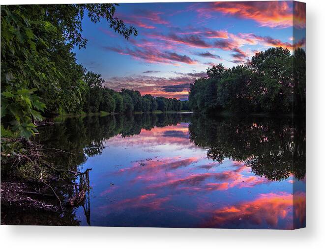 Hudson Valley Canvas Print featuring the photograph Sunset On The Wallkill River by John Morzen