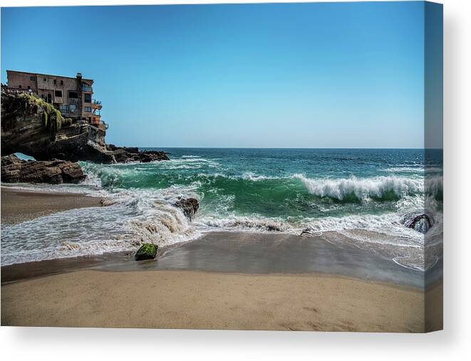 Table Rock Beach Canvas Print featuring the photograph Table Rock Beach by Steven Michael