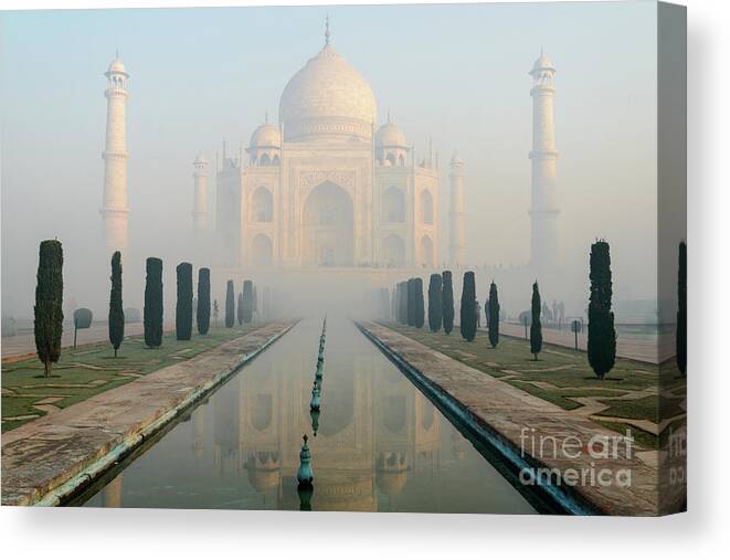 Building Canvas Print featuring the photograph Taj Mahal at Sunrise 02 by Werner Padarin