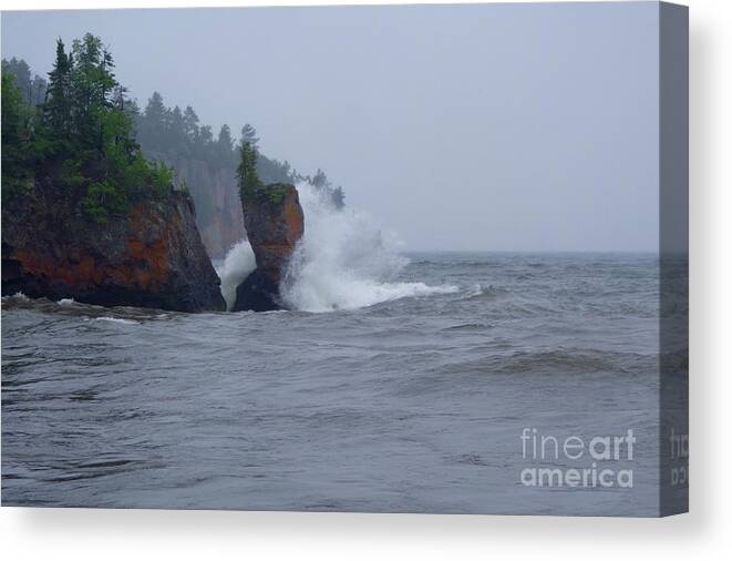 Rainy Day Canvas Print featuring the photograph Tettegouche Waves #3 by Sandra Updyke