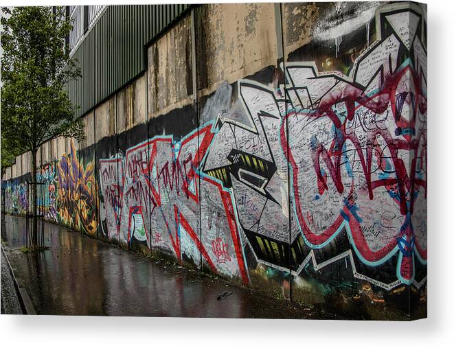 Peace Canvas Print featuring the photograph The Belfast Peace Wall by Teresa Wilson