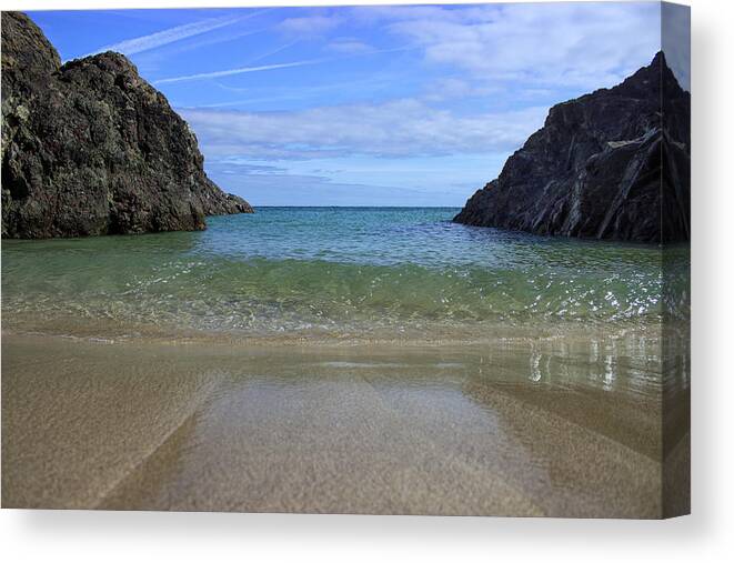 Coast Canvas Print featuring the photograph The Wave by Martin Newman