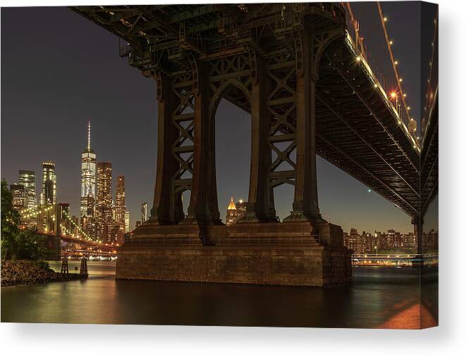 Manhattan Bridge Canvas Print featuring the photograph Through The Bridge by Samantha Kennedy