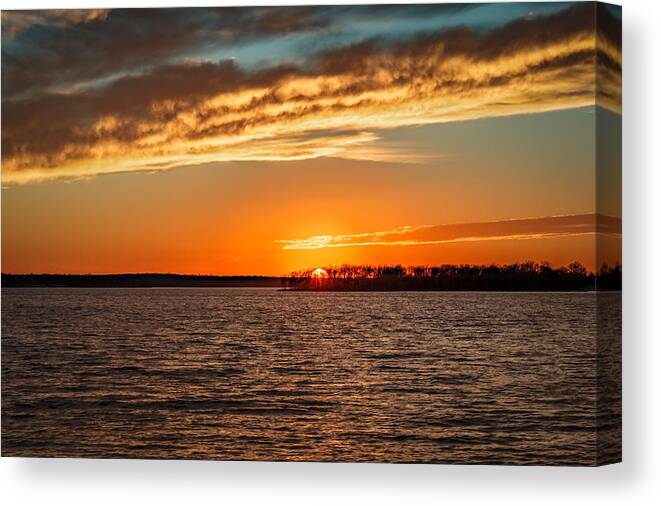 Horizontal Canvas Print featuring the photograph Thunderbird Sunset by Doug Long