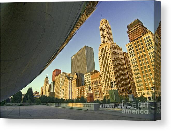 Bea Canvas Print featuring the photograph Under the Bean and Chicago skyline by Sven Brogren