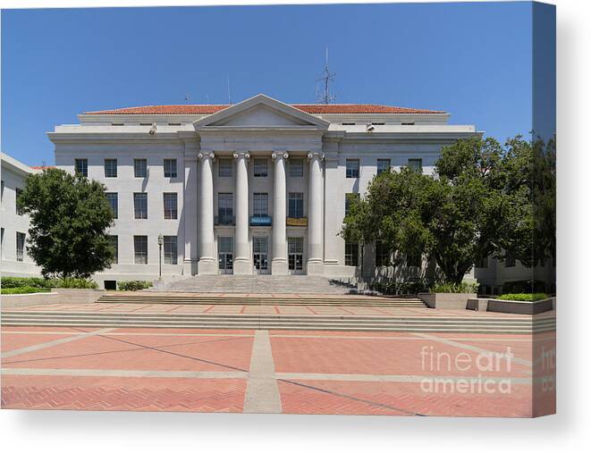 Wingsdomain Canvas Print featuring the photograph University of California Berkeley Historic Sproul Hall at Sproul Plaza DSC4082 by Wingsdomain Art and Photography