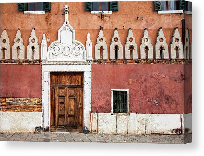 Venice Canvas Print featuring the photograph Venetian Entrance by Andrew Soundarajan