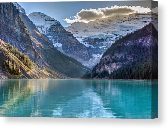 5dsr Canvas Print featuring the photograph Victoria Glacier reflection by Pierre Leclerc Photography