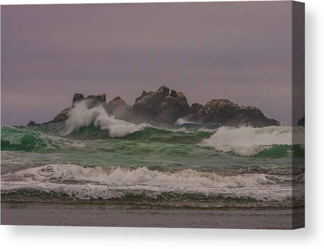 Bandon Or Canvas Print featuring the photograph Waves 1 by Ulrich Burkhalter