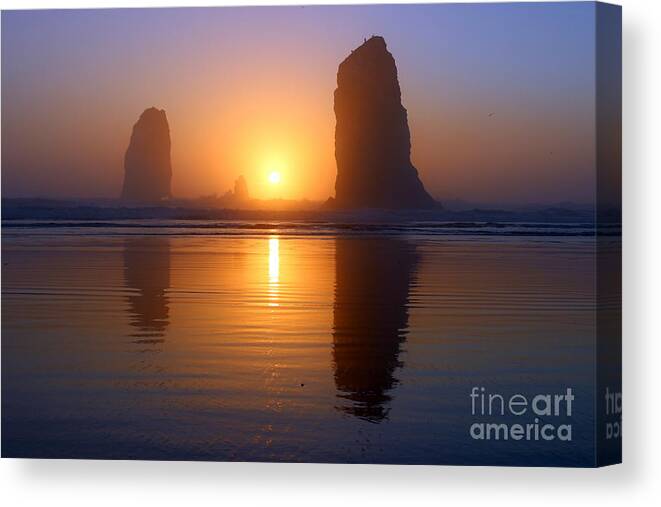 Canon Beach Canvas Print featuring the photograph West Coast Sunset by Hanni Stoklosa