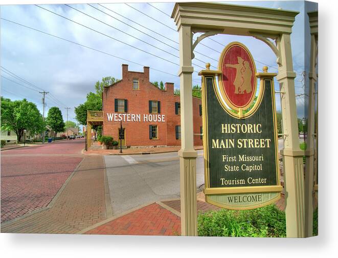 Missouri Canvas Print featuring the photograph Western House 2 by Steve Stuller