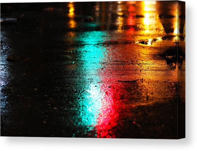 Low Detail Minimalism Canvas Print featuring the photograph Whenever it rains by Prakash Ghai