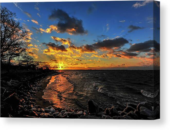 Landscape Canvas Print featuring the photograph Winter sunset on a Chesapeake Bay beach by Patrick Wolf