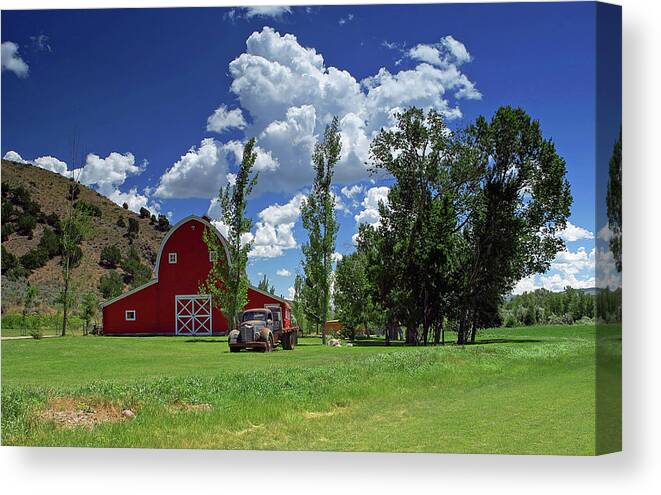 Barn Canvas Print featuring the photograph Yester Year by Ronnie And Frances Howard