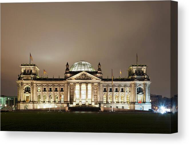 Berlin Canvas Print featuring the photograph Germany, Berlin, View Of Reichstag #1 by Westend61