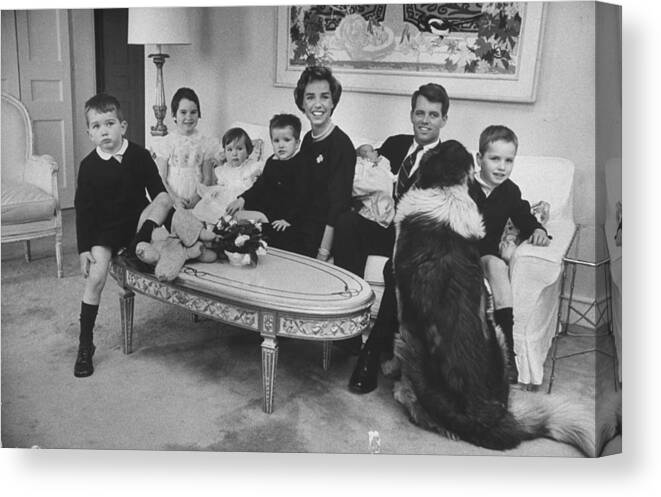 Horizontal Canvas Print featuring the photograph Robert F. Kennedy Family #1 by Ed Clark