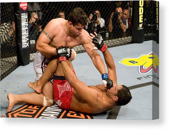 Antonio Rodrigo Nogueira Canvas Print featuring the photograph Ufc 92 #1 by Josh Hedges/zuffa Llc