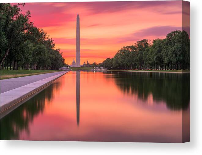 Cityscape Canvas Print featuring the photograph Washington Monument On The Reflecting #2 by Sean Pavone