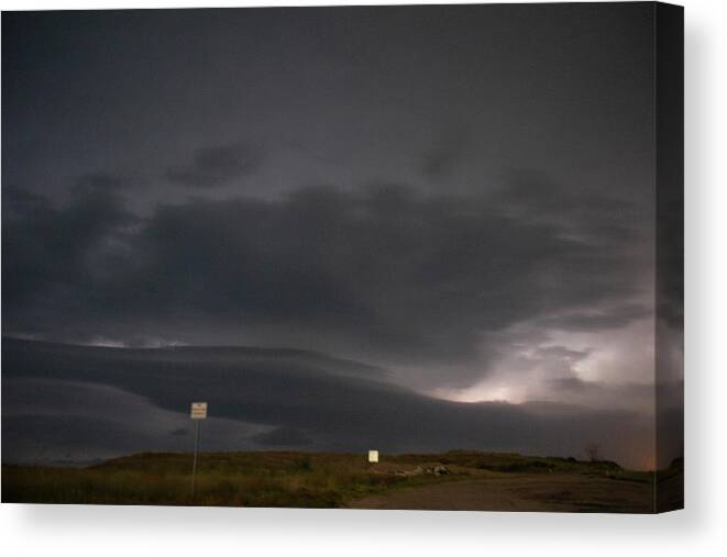 Nebraskasc Canvas Print featuring the photograph 2nd Supercell a Cometh 004 by Dale Kaminski