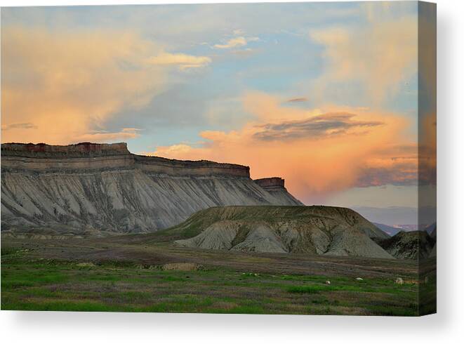 Book Cliffs Canvas Print featuring the photograph Sunset Clouds over Book Cliffs #3 by Ray Mathis