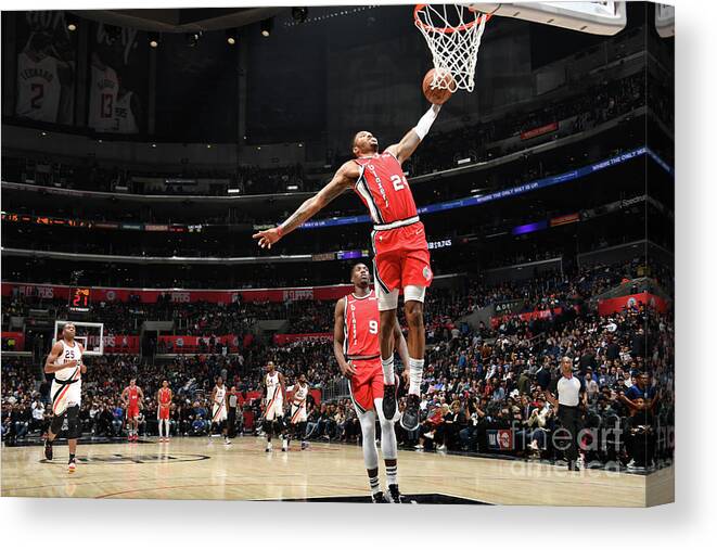Kent Bazemore Canvas Print featuring the photograph Portland Trail Blazers V La Clippers #5 by Andrew D. Bernstein