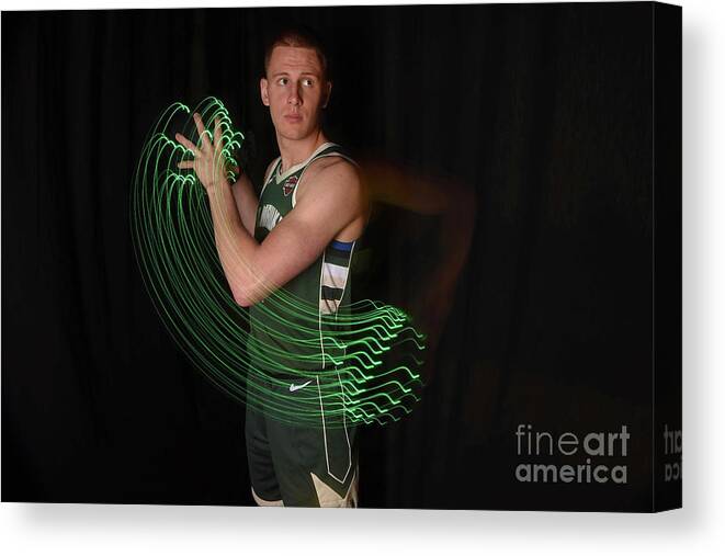 Donte Divincenzo Canvas Print featuring the photograph 2018 Nba Rookie Photo Shoot #54 by Brian Babineau