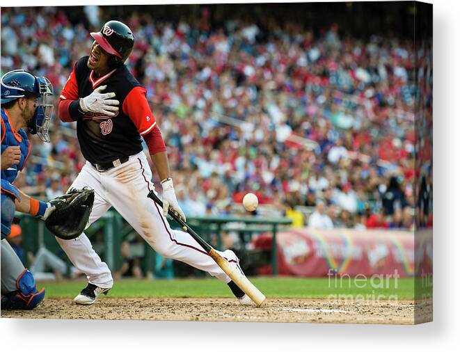 People Canvas Print featuring the photograph New York Mets V Washington Nationals #6 by Patrick Mcdermott