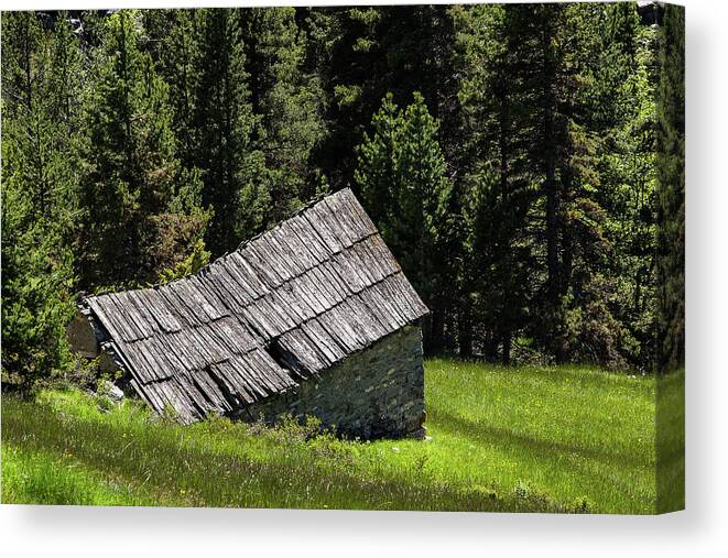 Mountain Landscape Canvas Print featuring the photograph An ancient barn - French Alps - 4 by Paul MAURICE