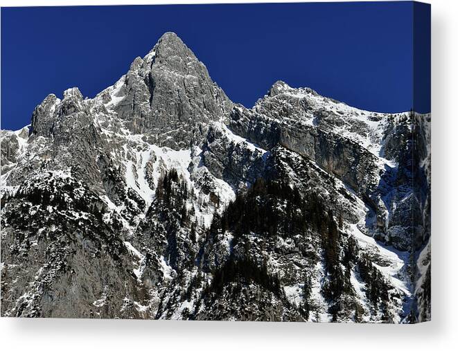 Scenics Canvas Print featuring the photograph Austria, Tyrol, Karwendel Mountains by Westend61