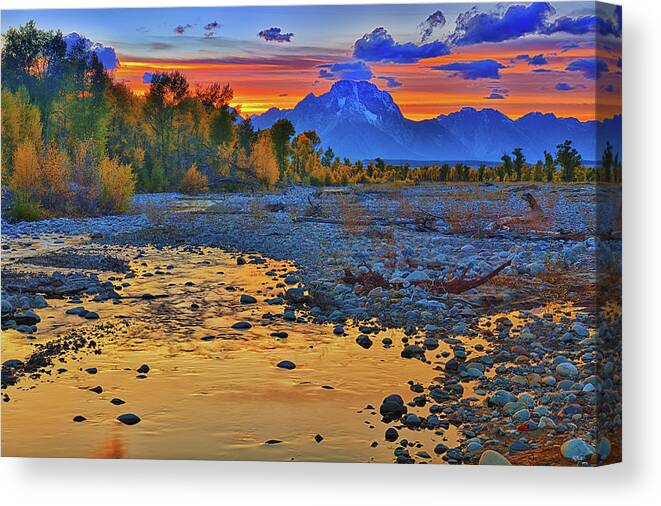 Autumn Sunset Canvas Print featuring the photograph Autumn Sunset Along Spread Creek by Greg Norrell