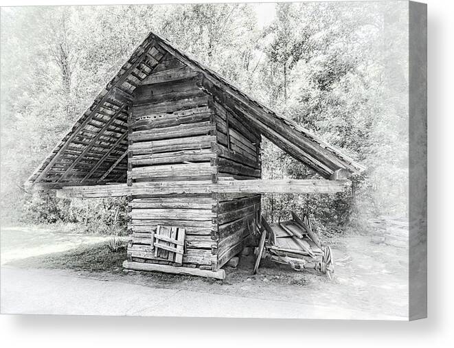 Barn Canvas Print featuring the photograph Barn #0516 by Susan Yerry