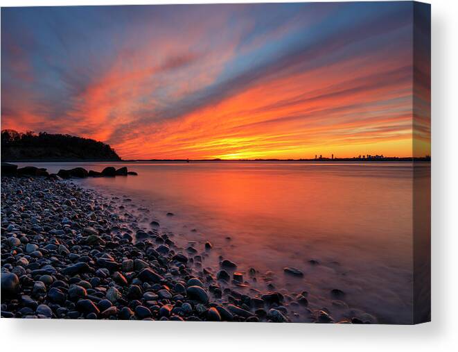 Hull Canvas Print featuring the photograph Beach Fury by Rob Davies