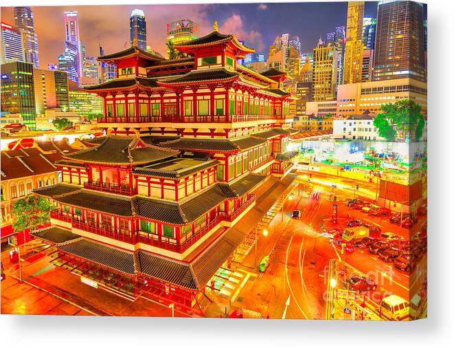 Singapore Canvas Print featuring the photograph Buddha Tooth Relic Temple by Benny Marty