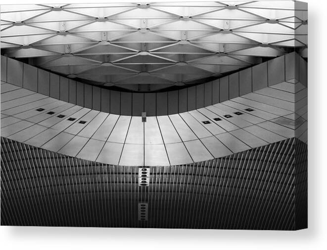 Ceiling Canvas Print featuring the photograph Ceiling by Han Dong Hee