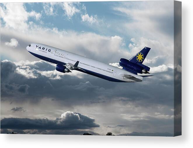 Varig Airlines Canvas Print featuring the mixed media Classic Varig MD-11 of Brazil by Erik Simonsen