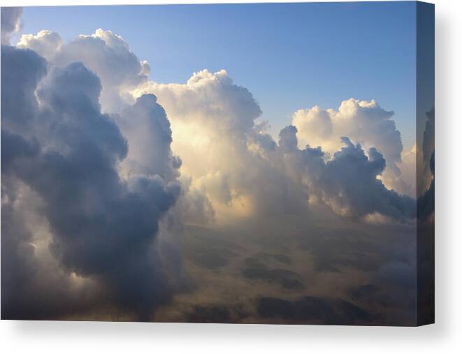 Cumulonimbus Canvas Print featuring the photograph Cloud Bank by Skyhobo