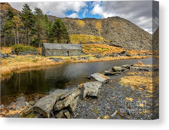 Gold Diggings Quarry Canvas Wall Art Pictures and more - Photo4me