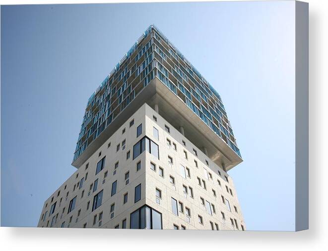 House Canvas Print featuring the photograph Double Look Up by Yohan Borca