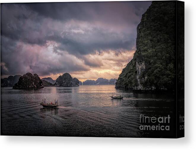 Vietnam Canvas Print featuring the photograph Dramatic Cloud Invade China Sea by Chuck Kuhn