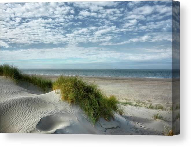 Horizon Over Water Canvas Print featuring the photograph dutch dunes II by Joachim G Pinkawa