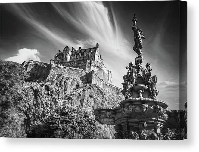 Edinburgh Castle Scotland Black and White Canvas Print / Canvas 